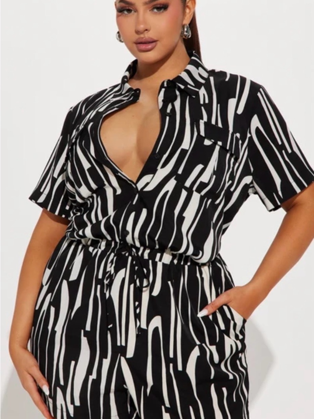 Fashion Nova Black & White Short-Sleeve Printed Jumpsuit
